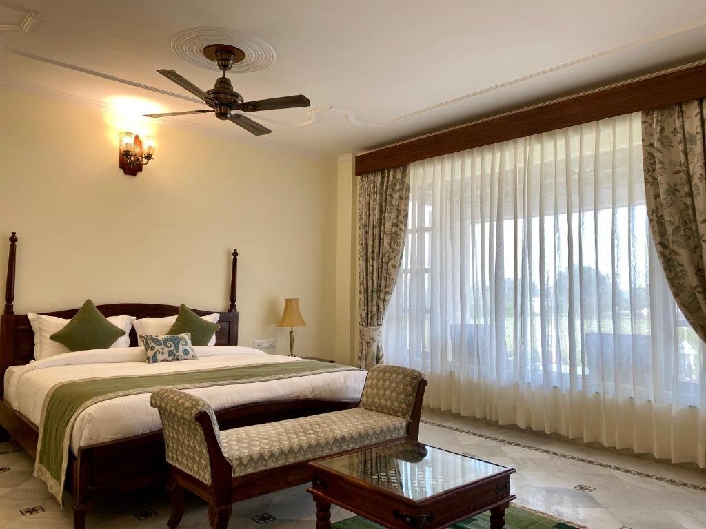 Hotel 3